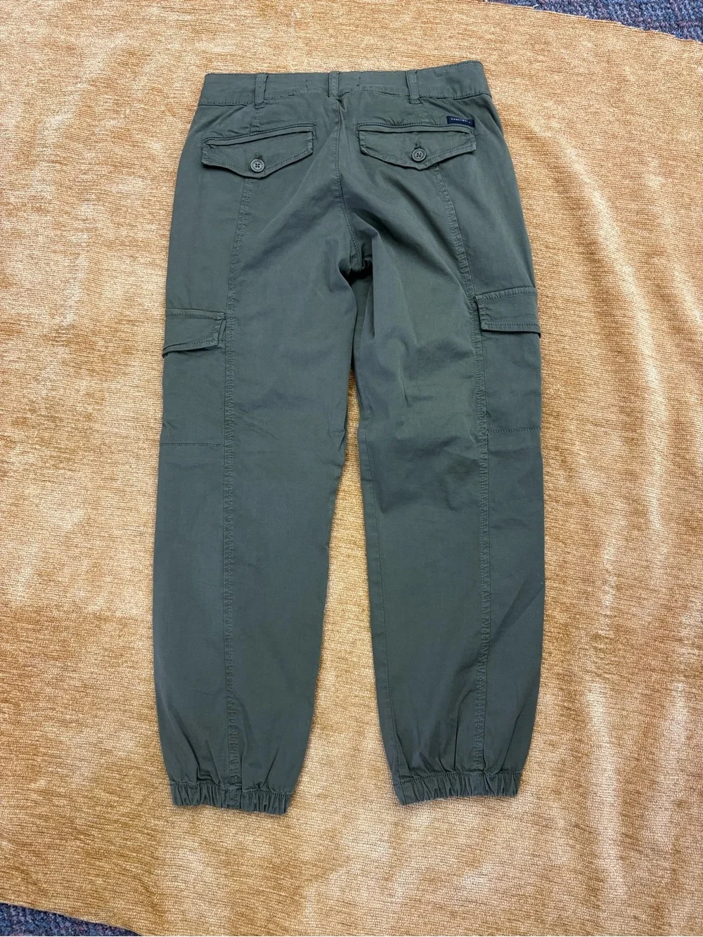 Sanctuary ladies 26 waist, Olive Green cotton blend Cargo Joggers